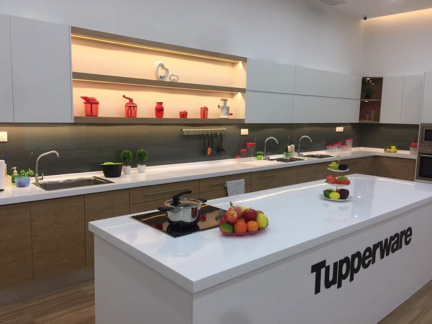 Tupperware, Subang